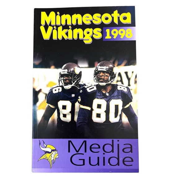Lot of 3 Vintage Minnesota Vikings NFL Media Guide Yearbook 1988, 1998, 2006 - Picture 3 of 6